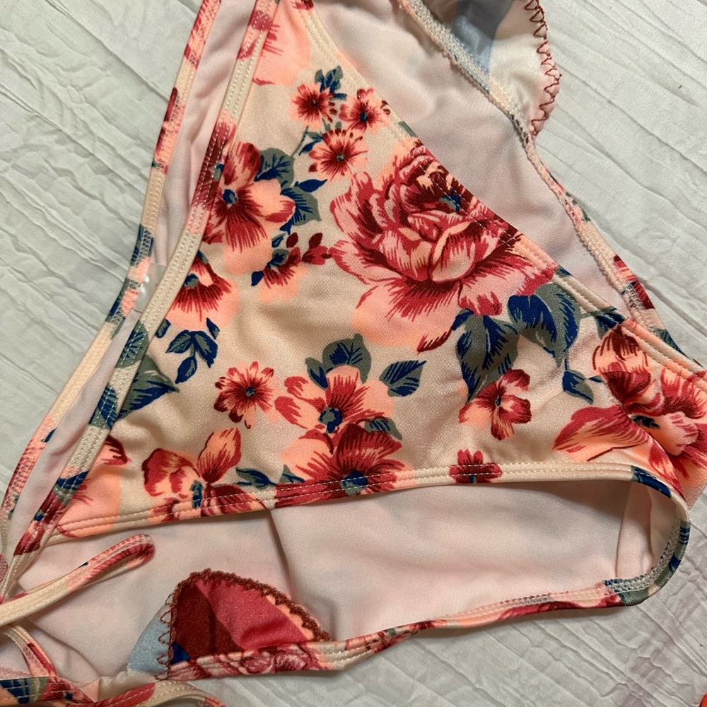 🌸🌸No Boundaries Pink and Red Bikini Swimwear
